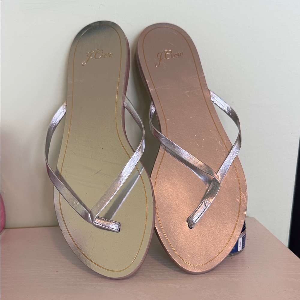 J. Crew Metallic Silver Flip Flop Sandals - Women, size 8, never worn